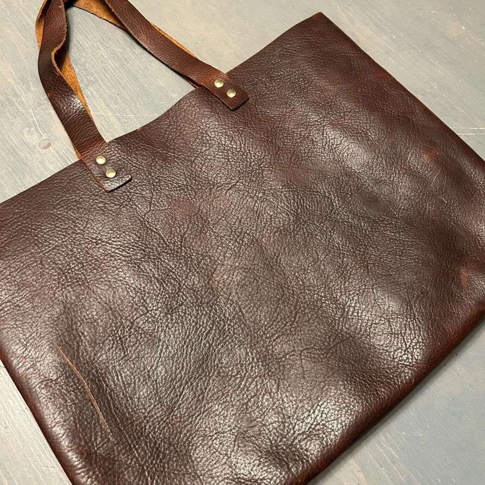 Classic Brown Leather Tote Bag - Minimalist Everyday Carry